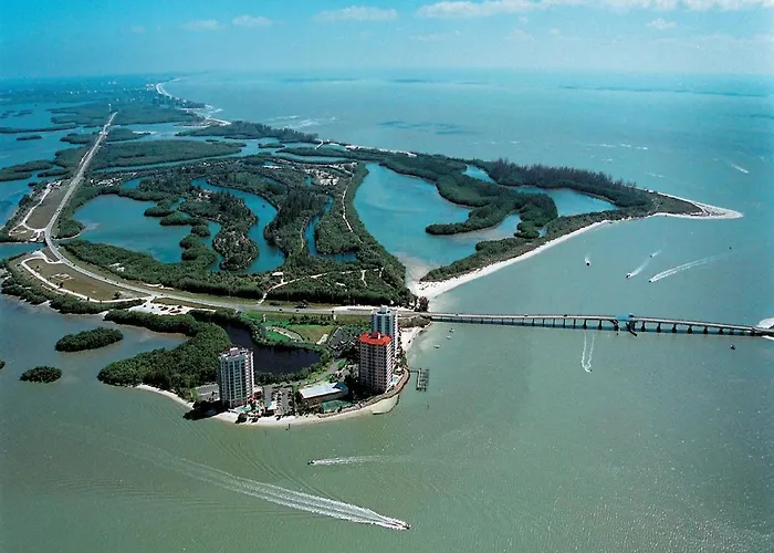 Beachfront Lovers Key