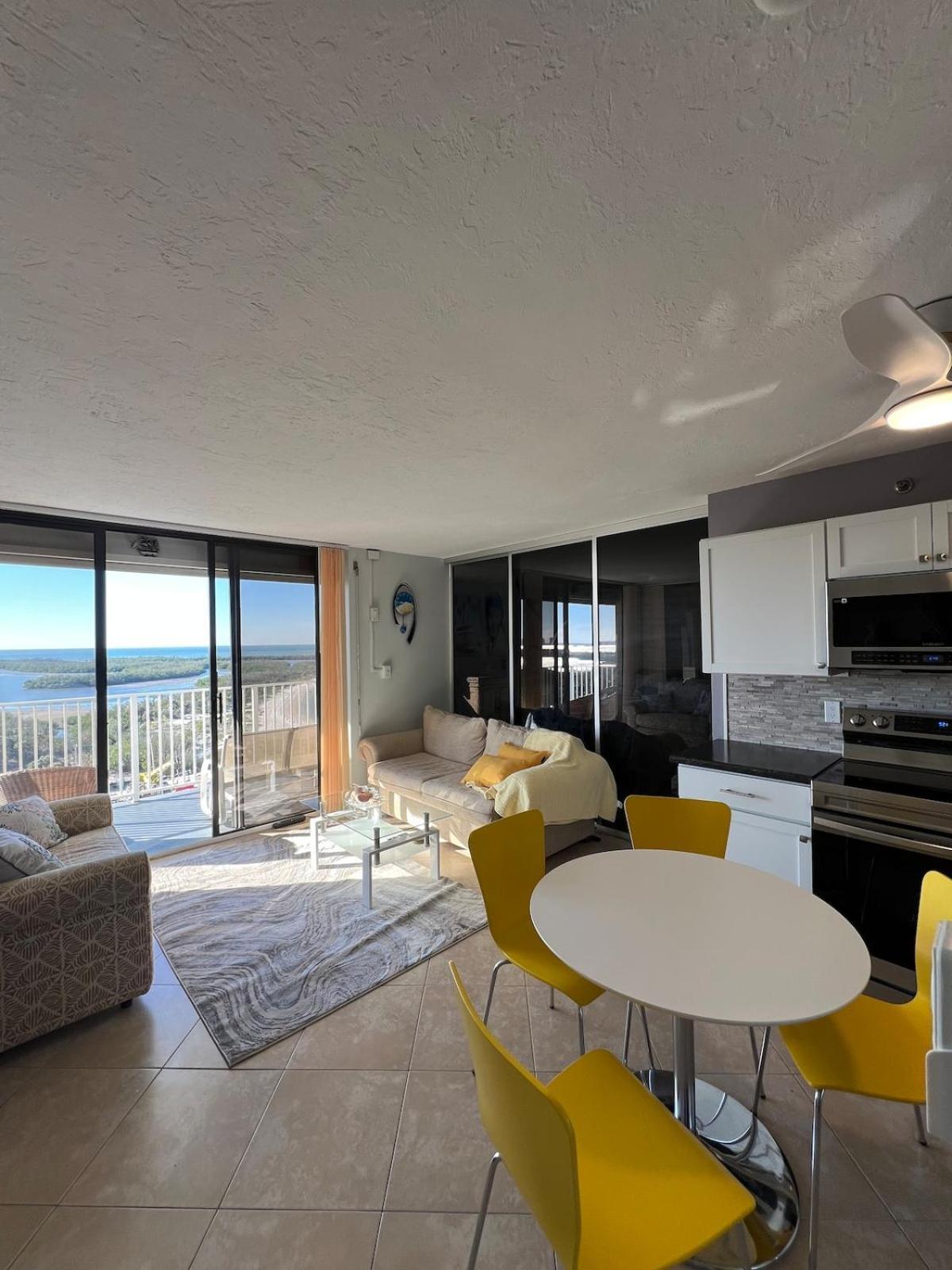 Beachfront Lovers Key