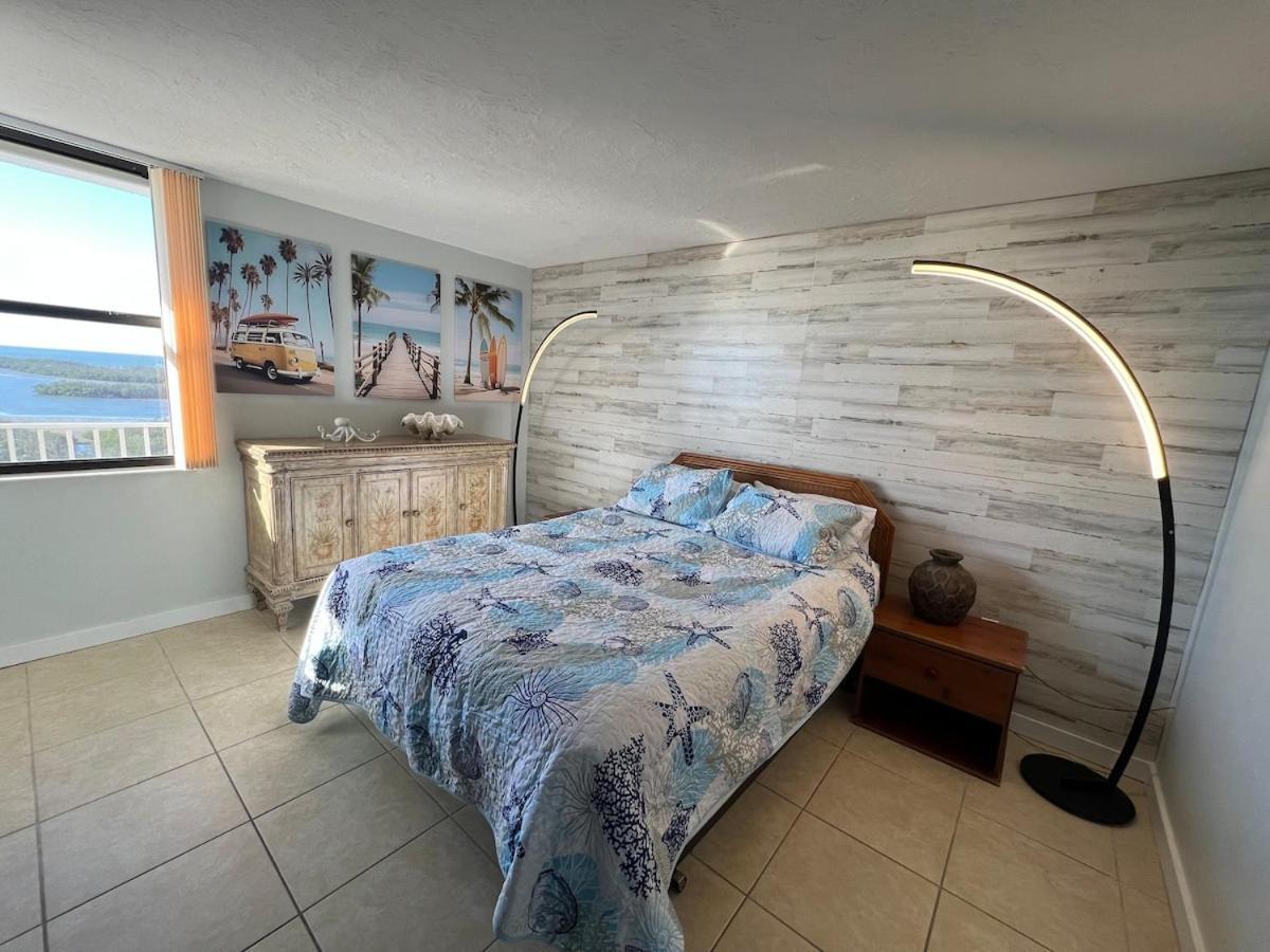 Beachfront Lovers Key